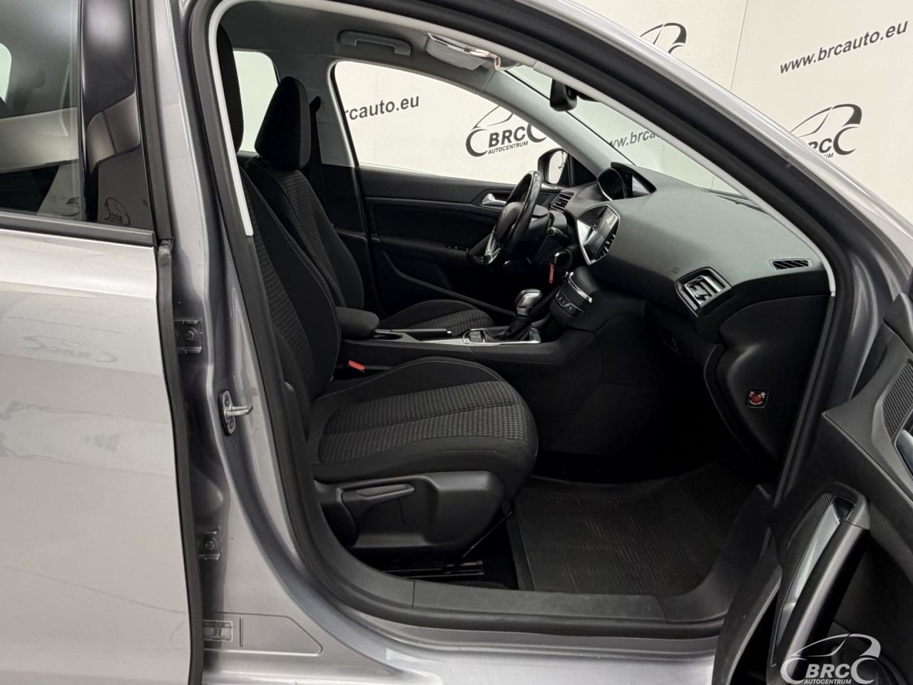 Peugeot 308 | 3
