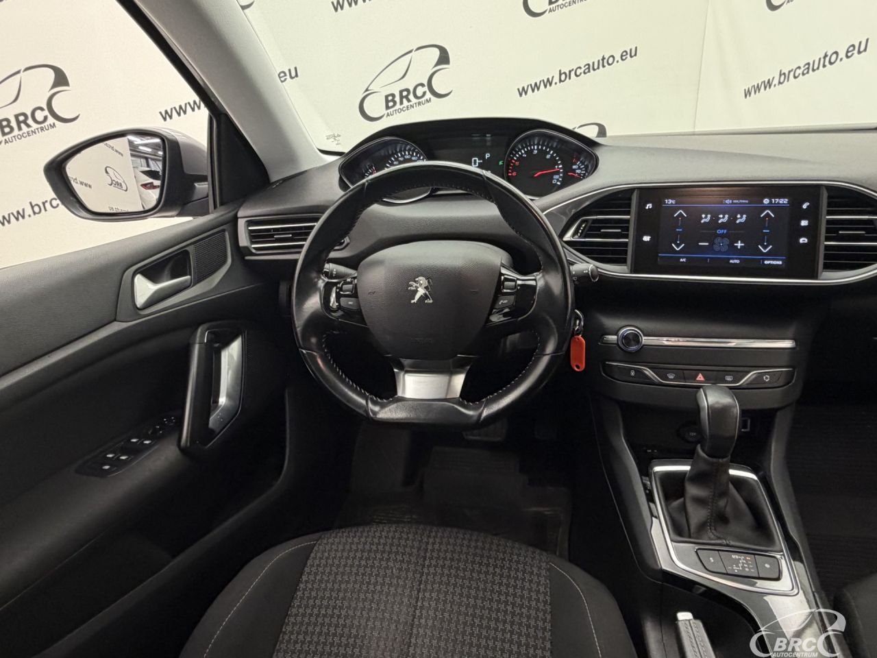Peugeot 308 | 12