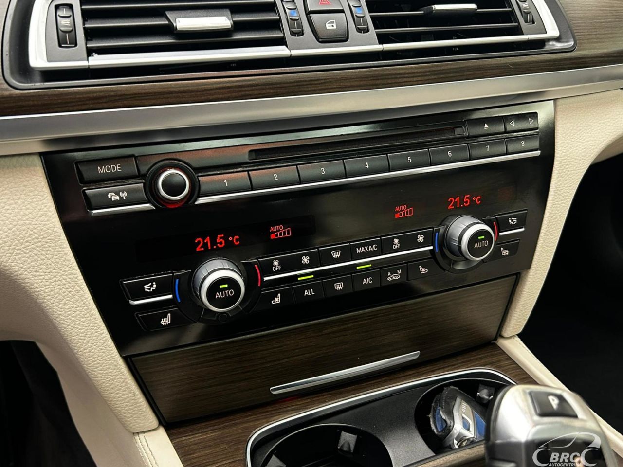 BMW 740 | 20