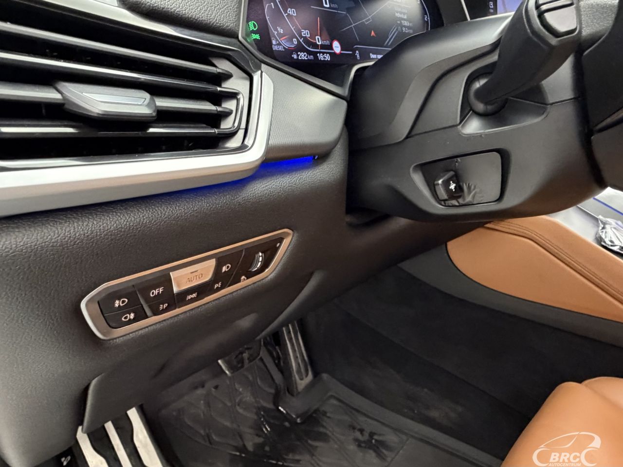 BMW X6 | 25