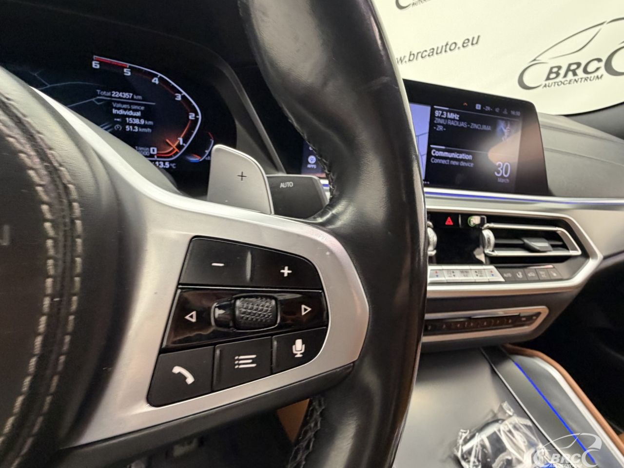 BMW X6 | 31