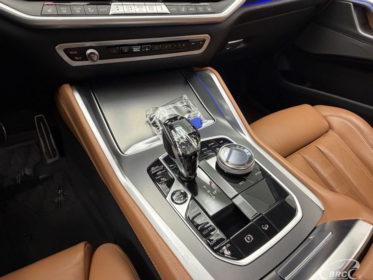 BMW X6 | 27