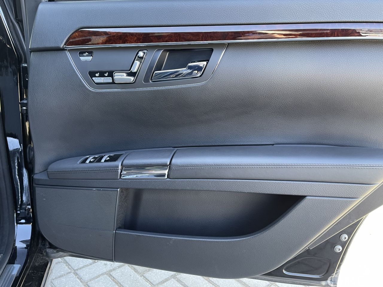 Mercedes-Benz S550 | 7