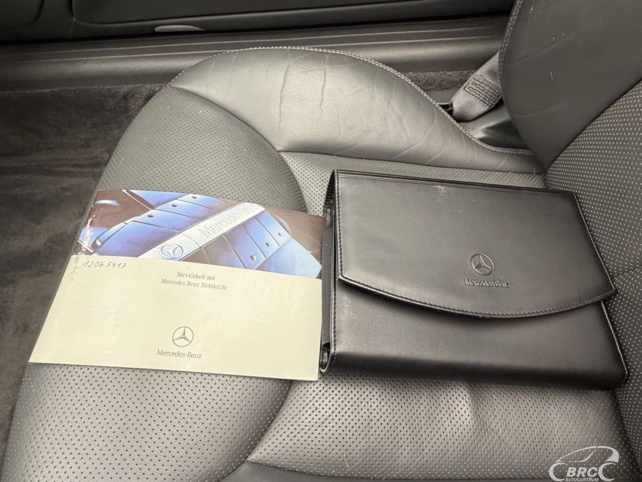 Mercedes-Benz SL350 | 29