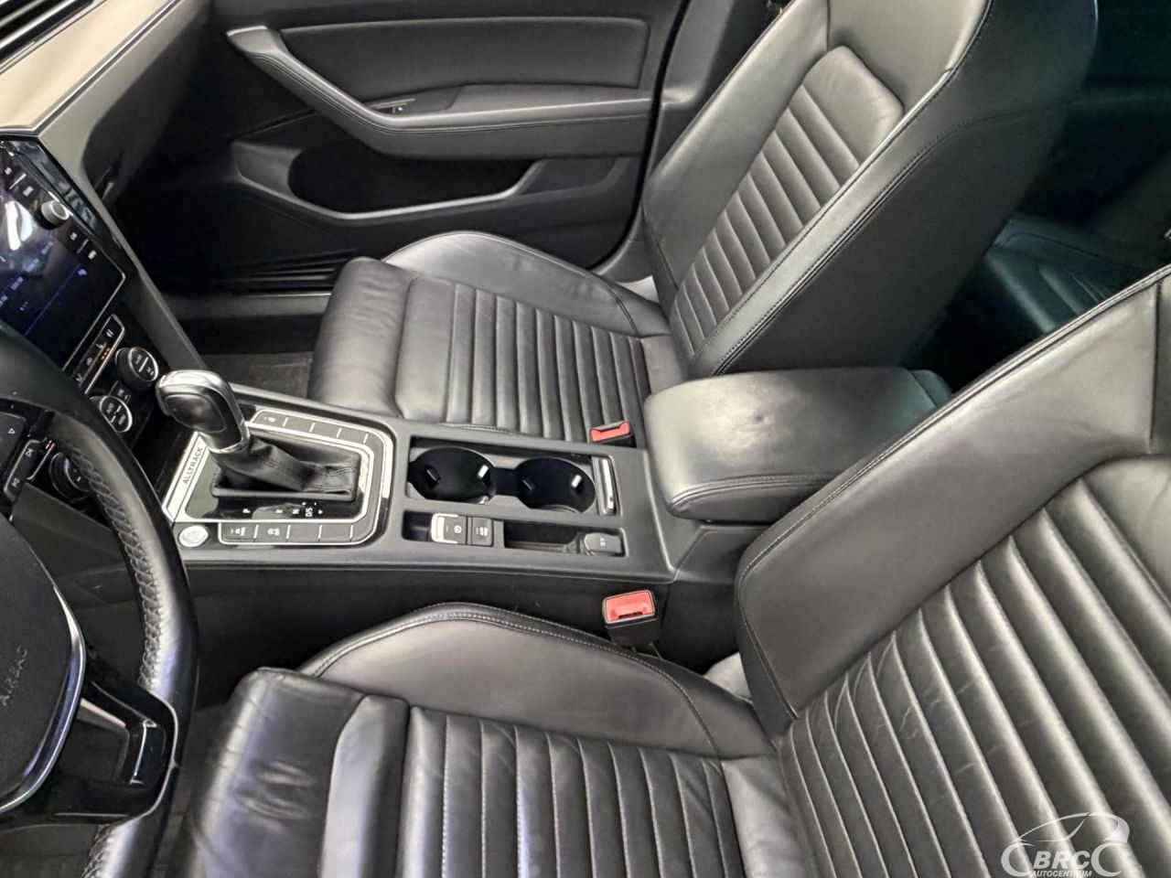 Volkswagen Passat | 45