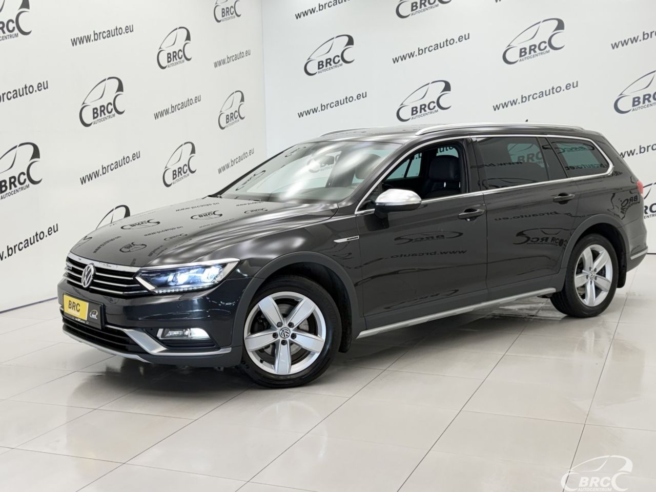 Volkswagen Passat | 1