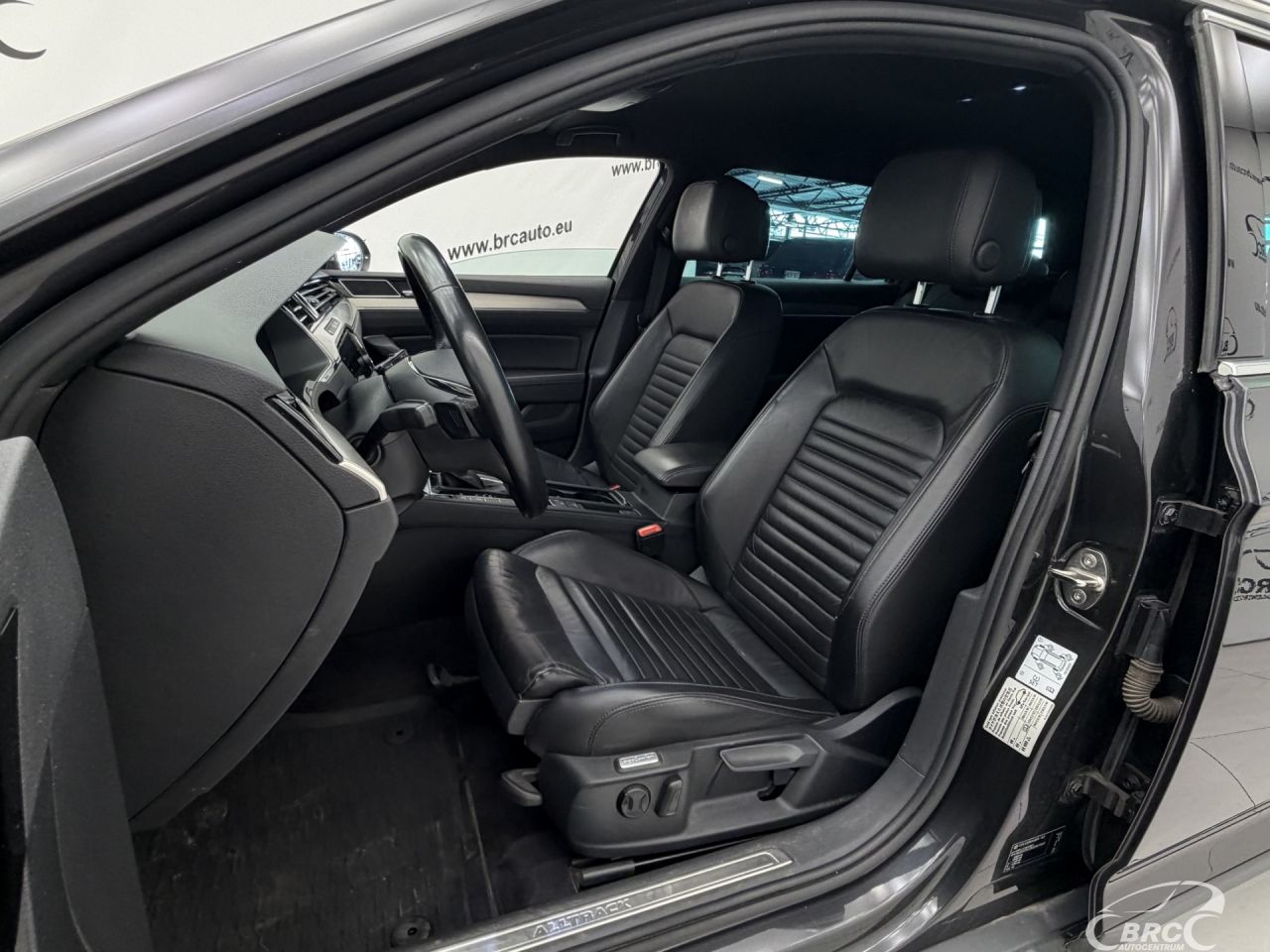 Volkswagen Passat | 44