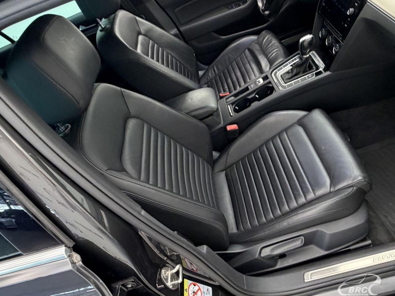 Volkswagen Passat | 8