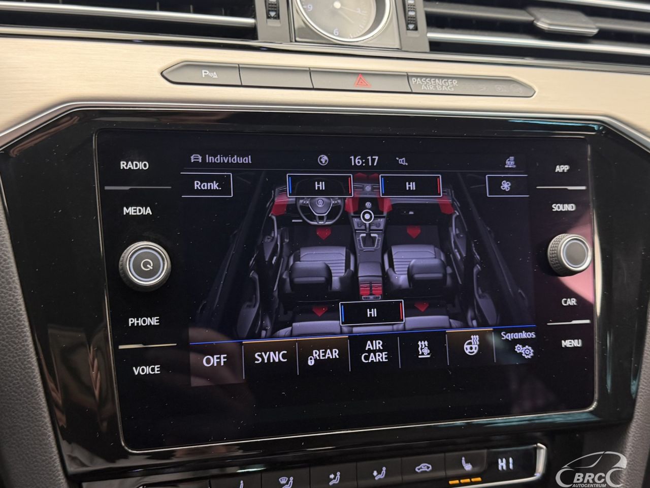 Volkswagen Passat | 83