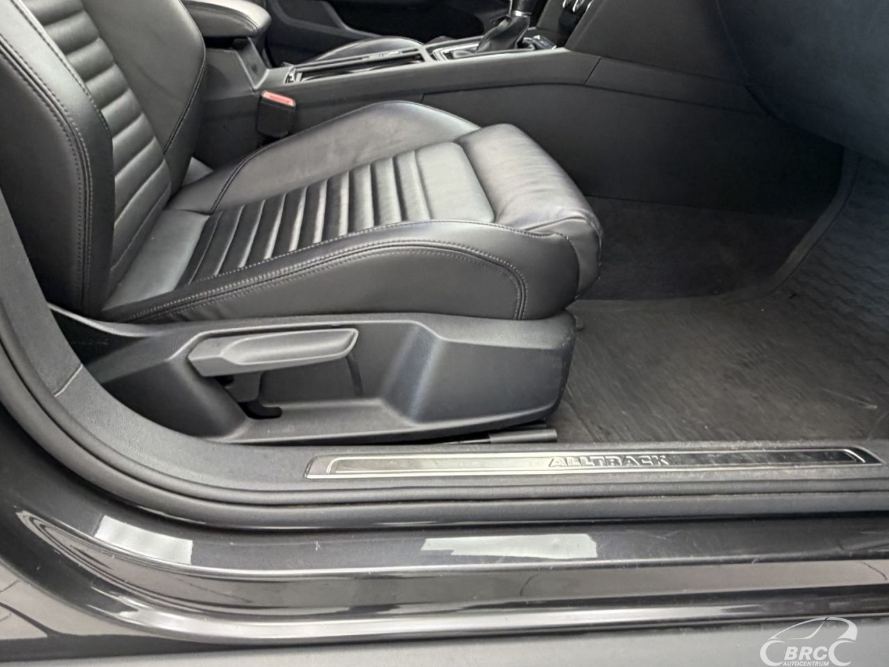 Volkswagen Passat | 10