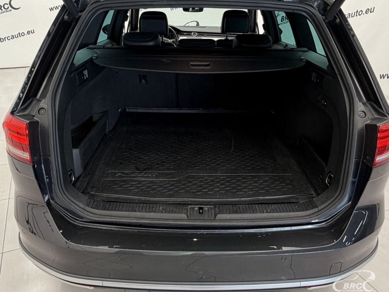 Volkswagen Passat | 90