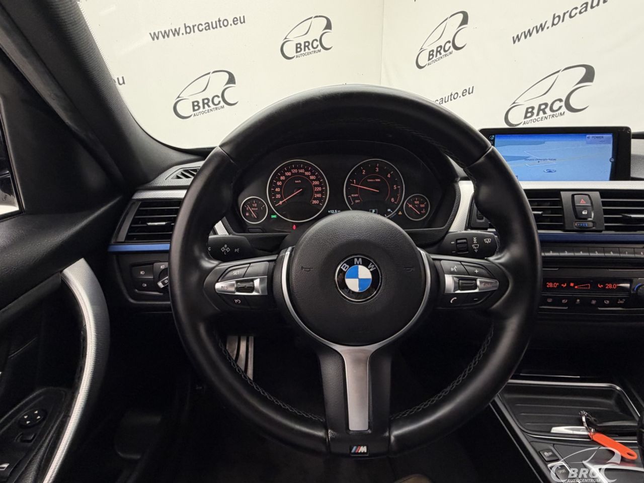 BMW 320 | 26