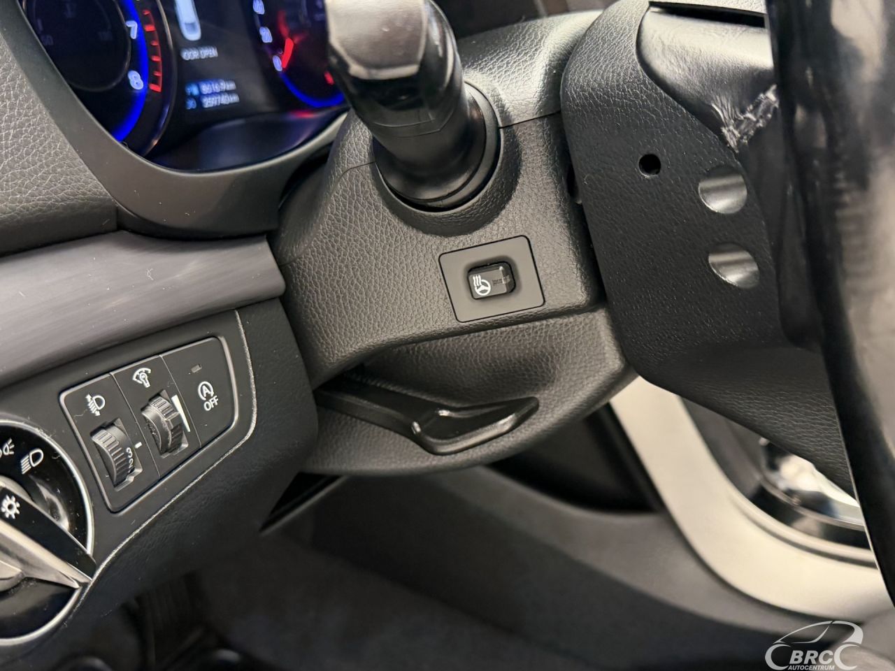 Hyundai i40 | 23