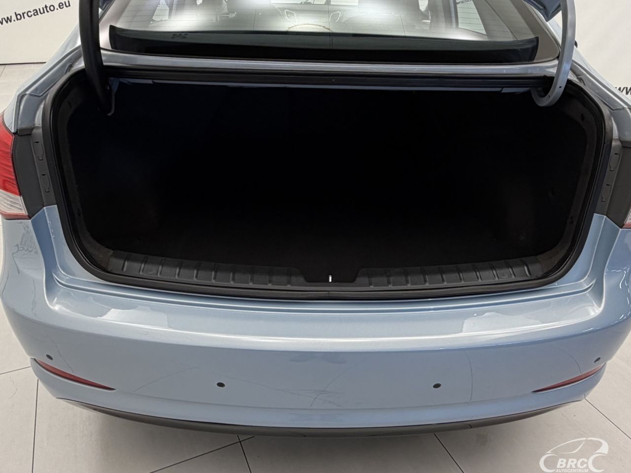 Hyundai i40 | 38