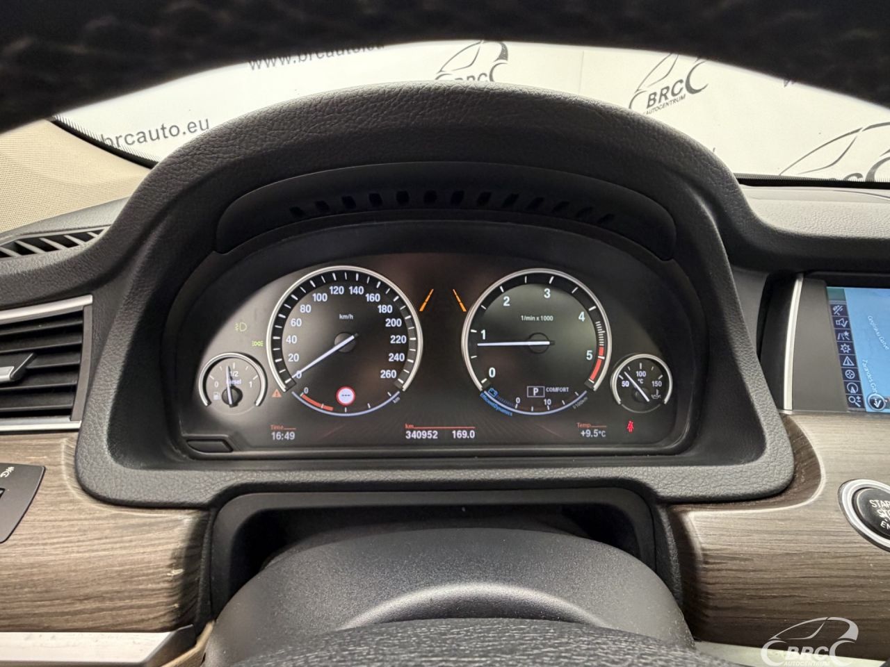 BMW 530 | 32