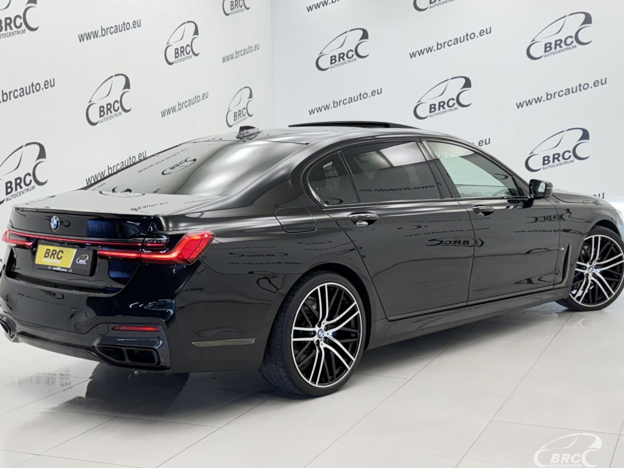 BMW 750 | 1