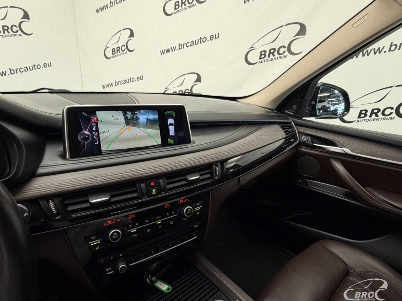 BMW X5 | 25