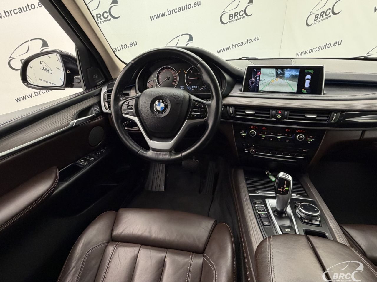 BMW X5 | 12