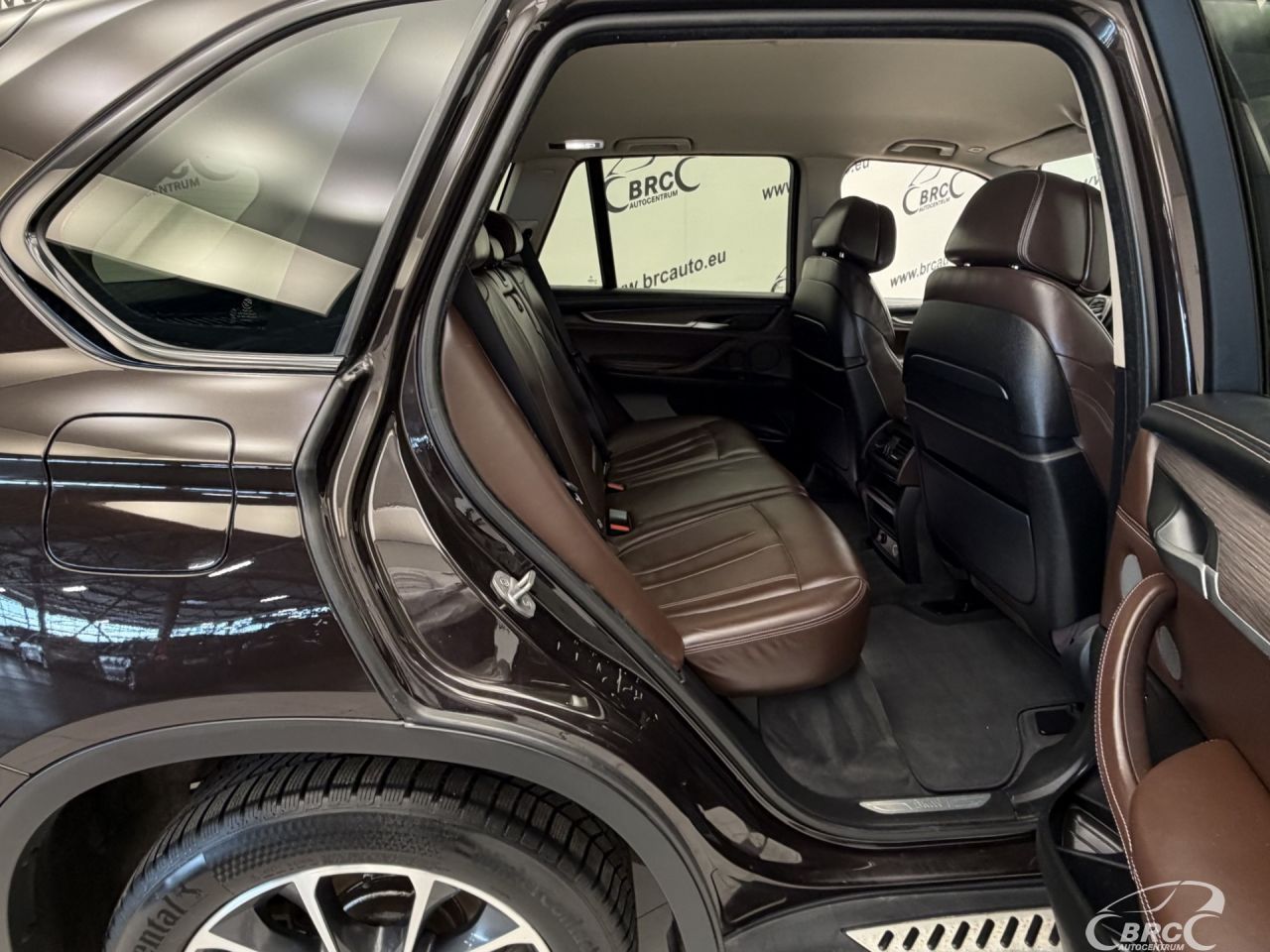 BMW X5 | 8