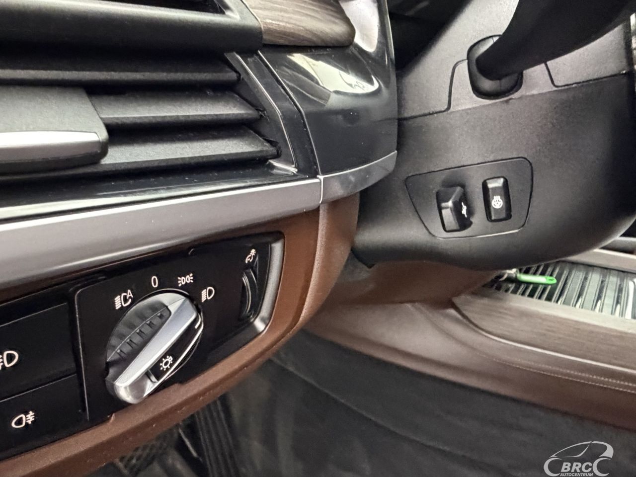 BMW X5 | 22