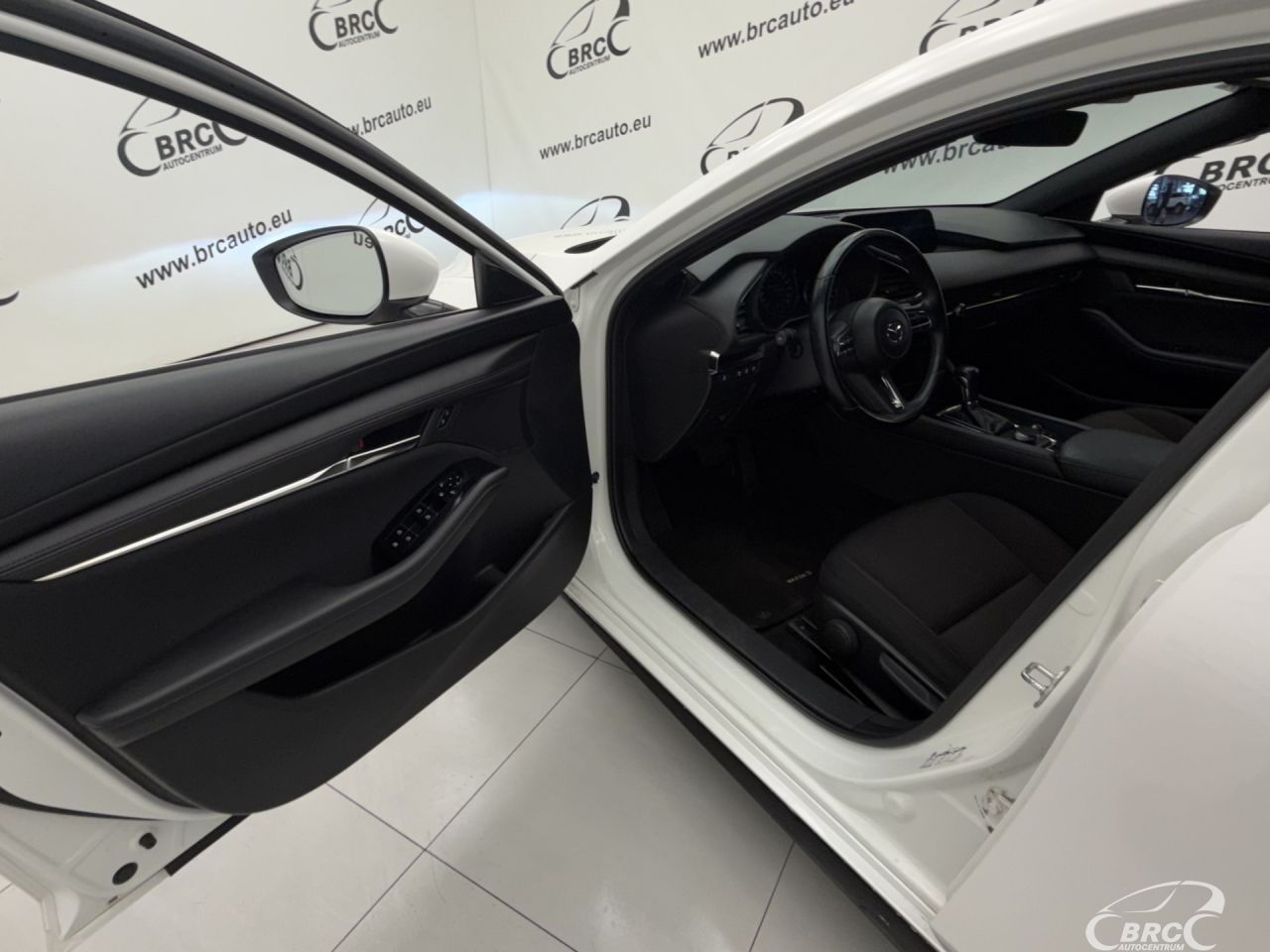 Mazda 3 | 17