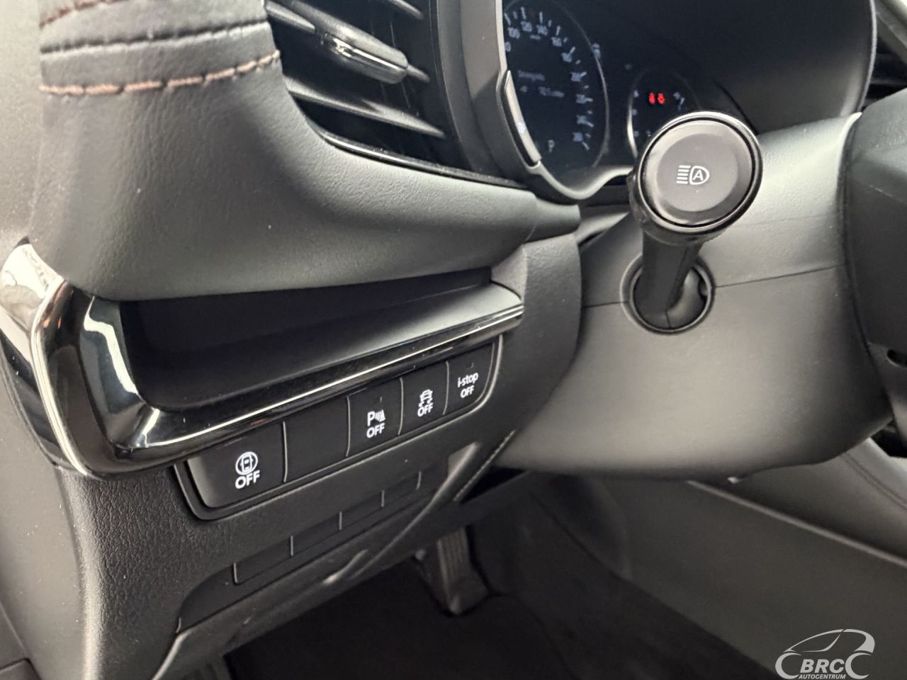 Mazda 3 | 24