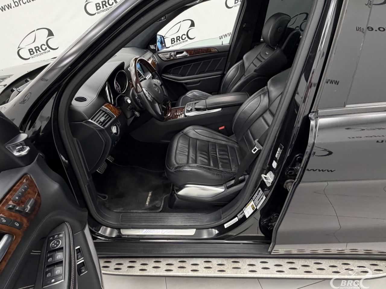 Mercedes-Benz GL63 AMG | 26