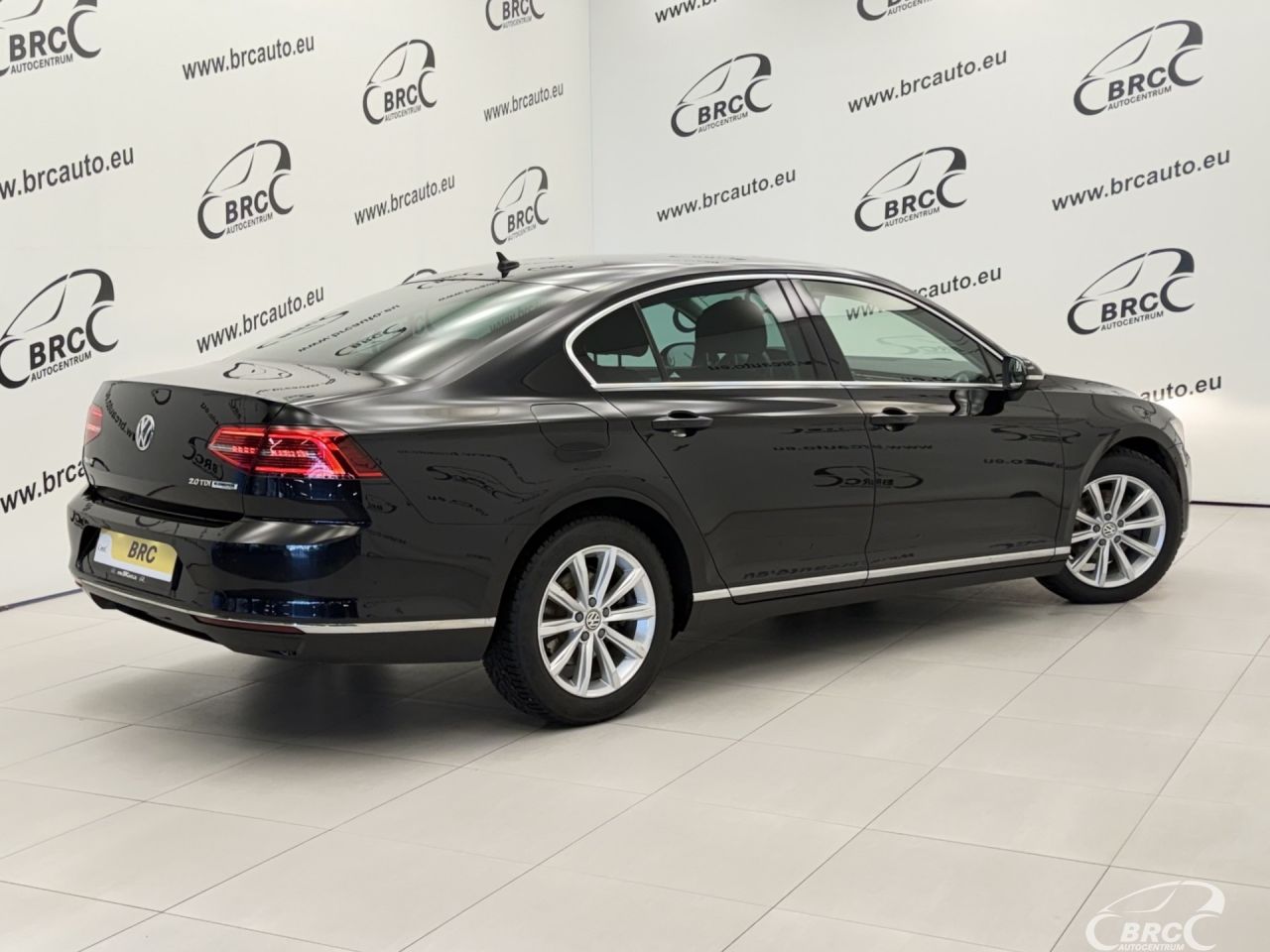 Volkswagen Passat | 1