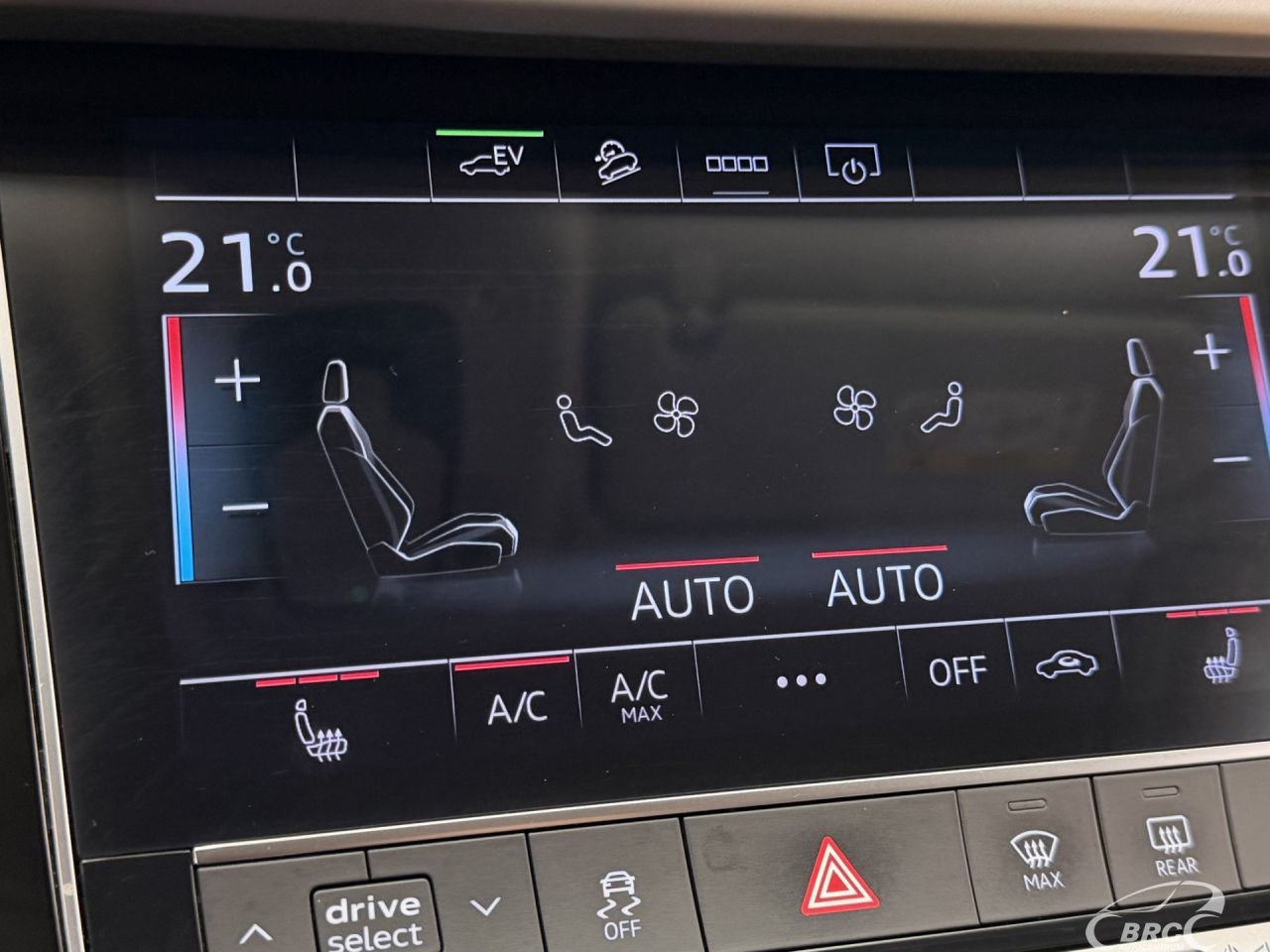 Audi Q7 | 39