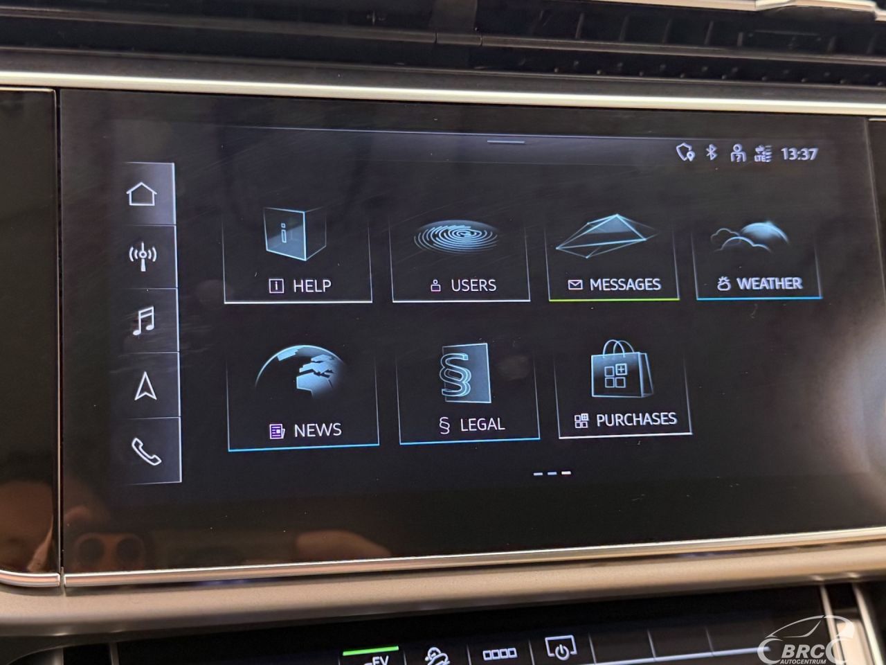 Audi Q7 | 43