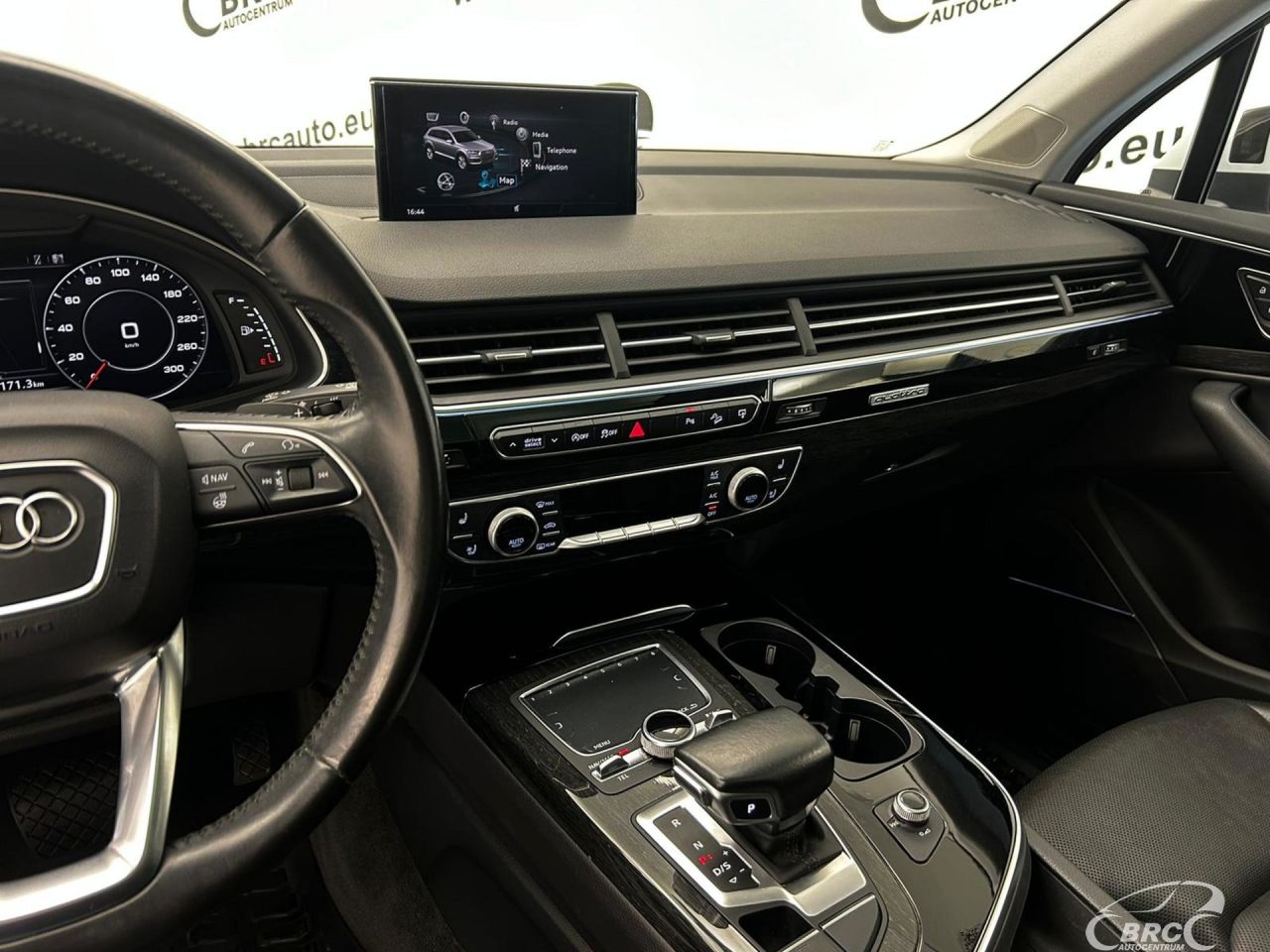 Audi Q7 | 17