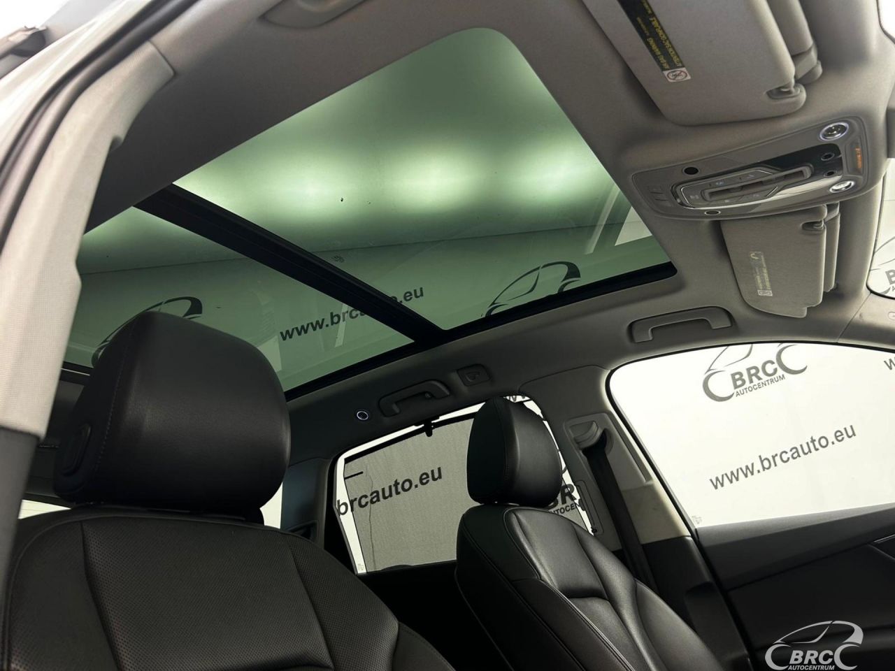 Audi Q7 | 7