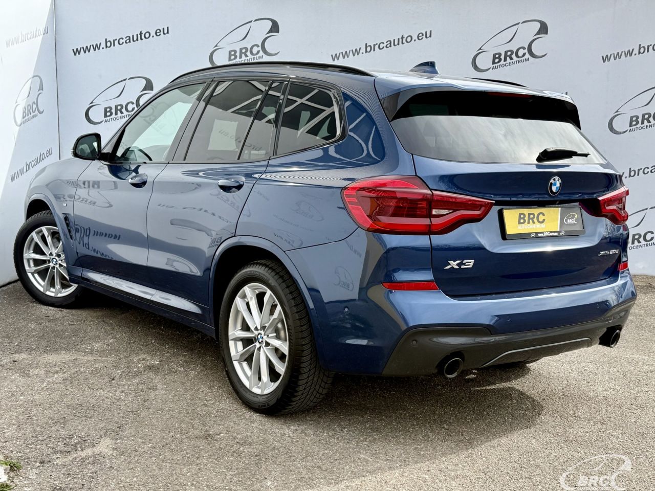 BMW X3 | 35