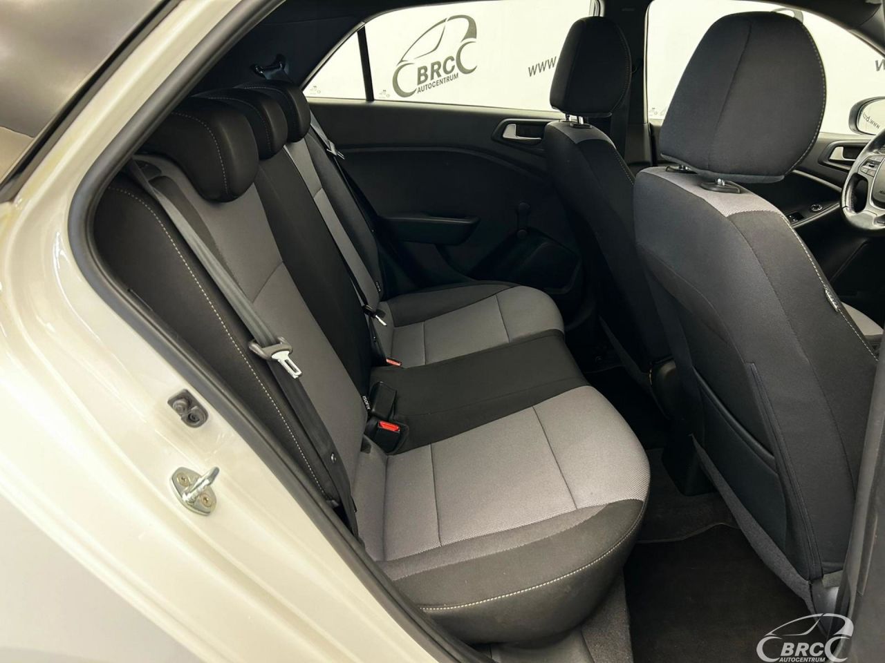 Hyundai i20 | 8