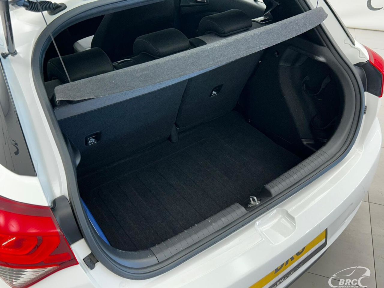 Hyundai i20 | 22