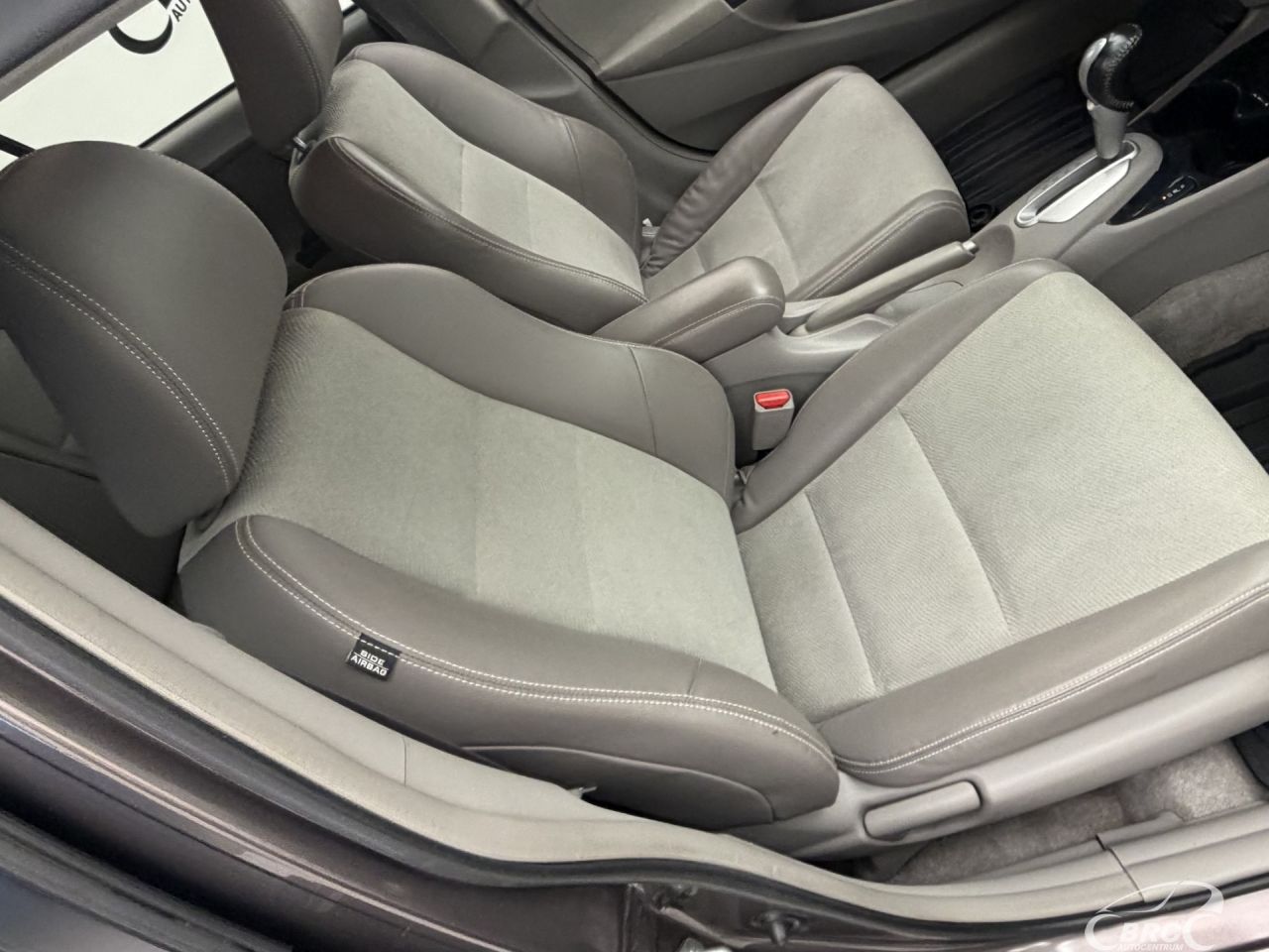 Honda Insight | 4