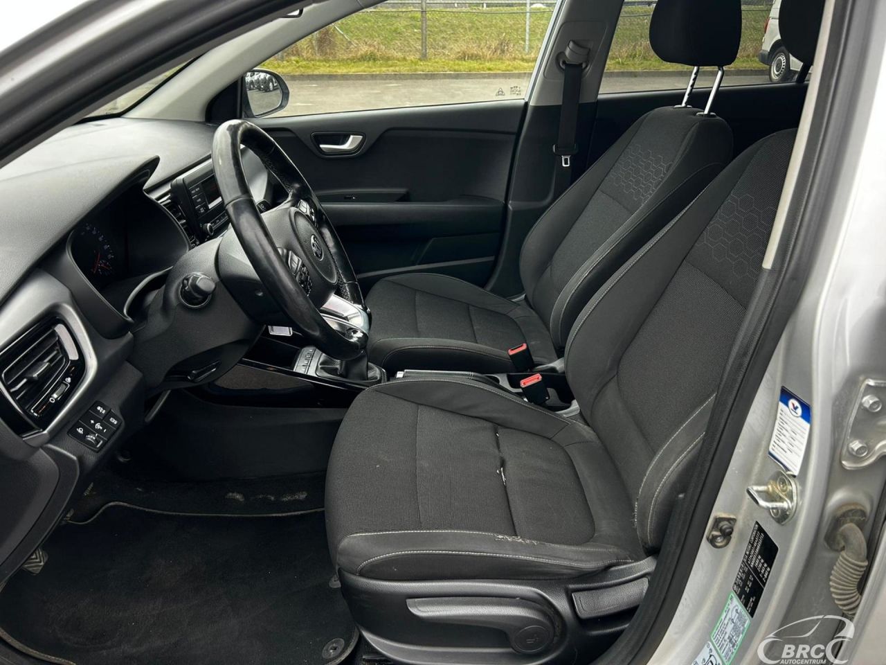 Kia Rio | 4