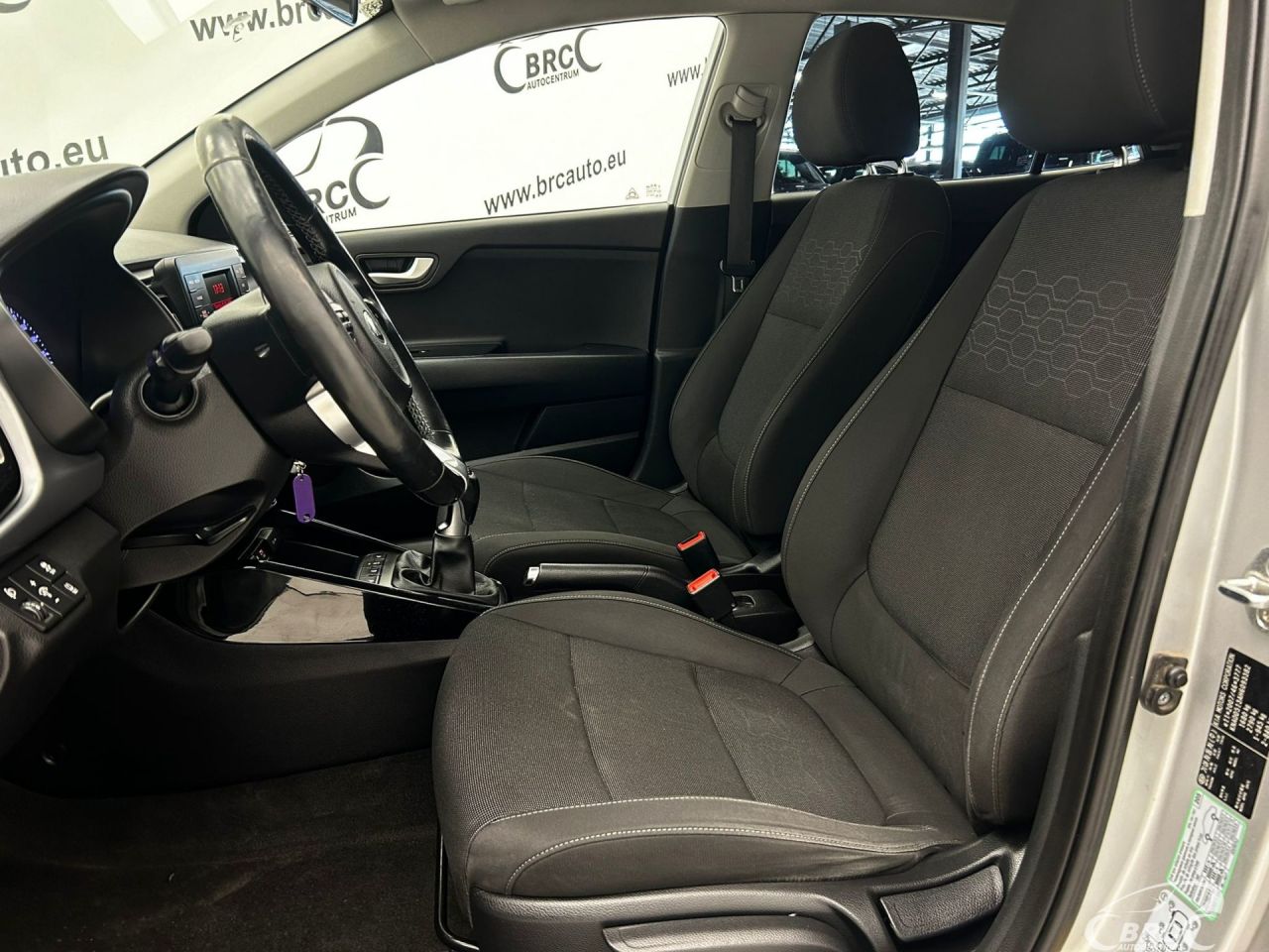 Kia Rio | 23