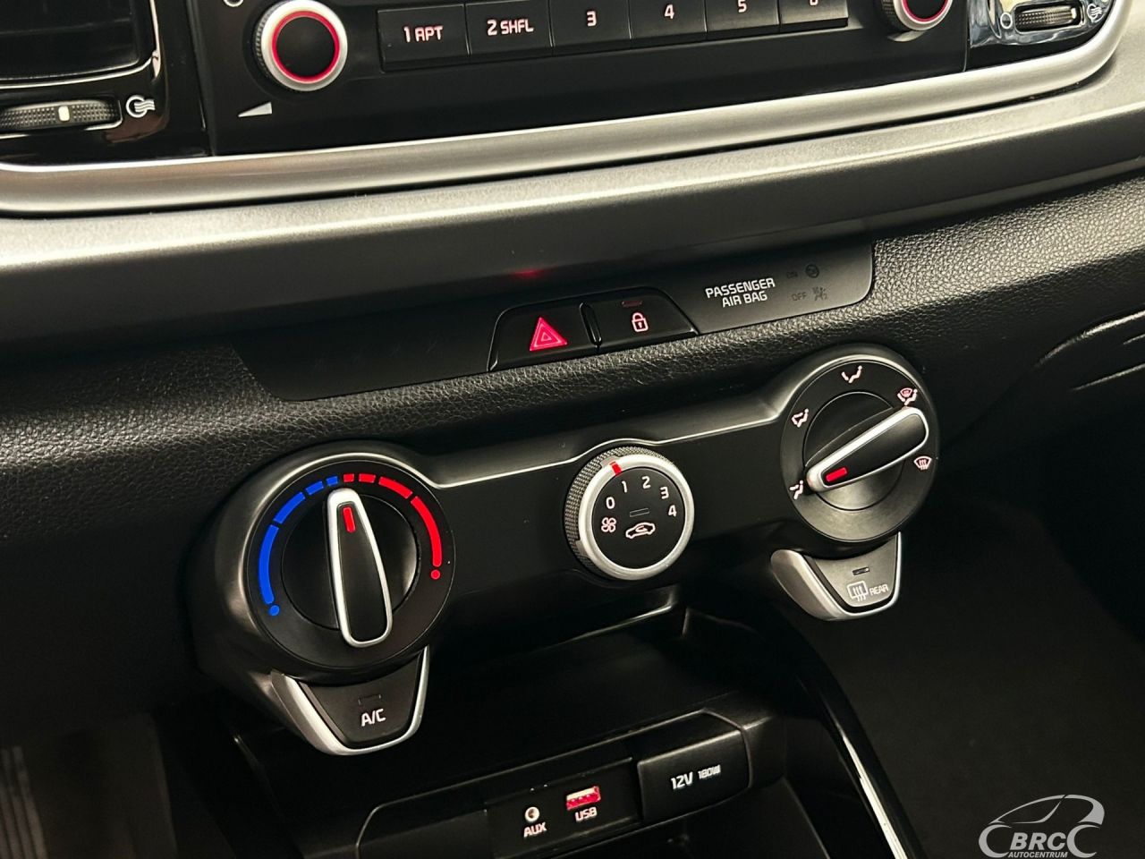 Kia Rio | 11