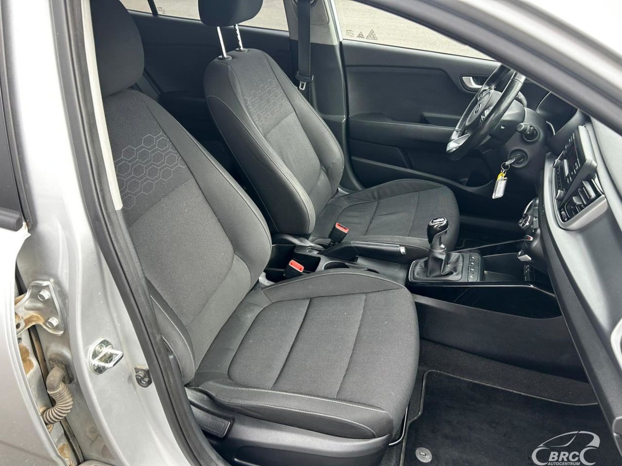 Kia Rio | 6