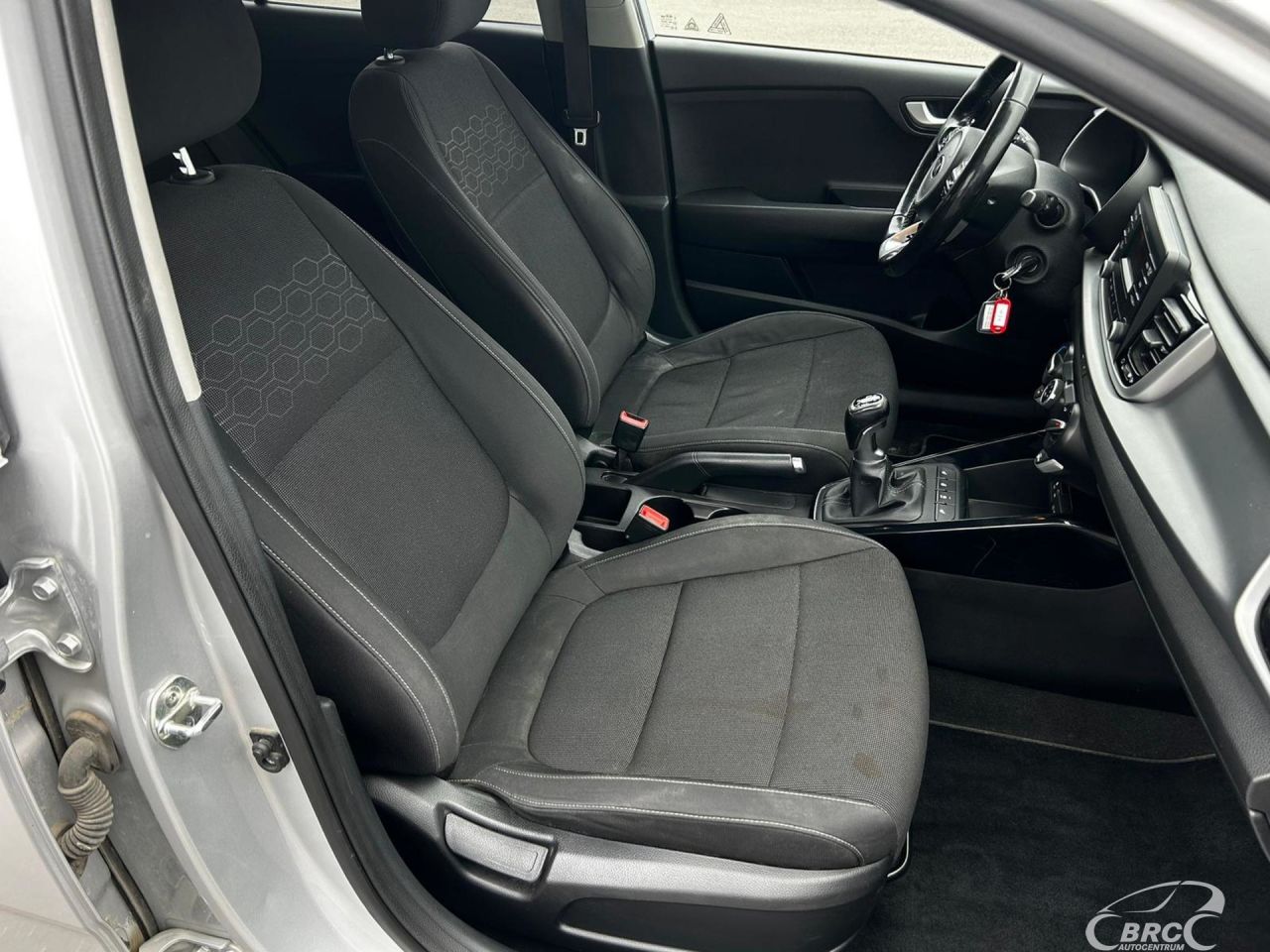 Kia Rio | 6