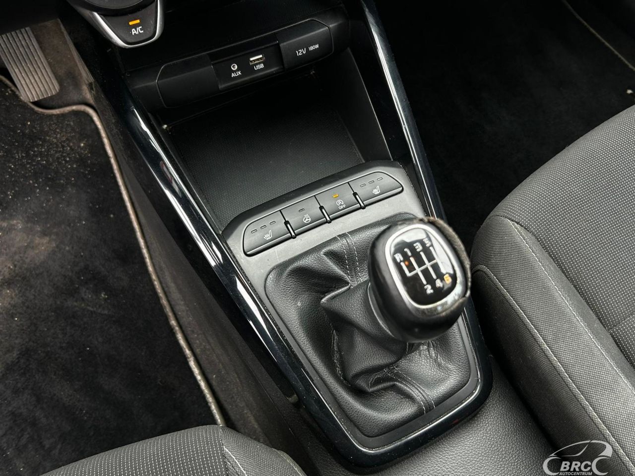 Kia Rio | 11