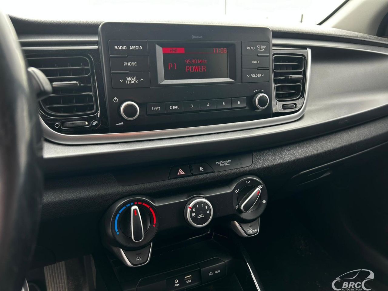 Kia Rio | 12