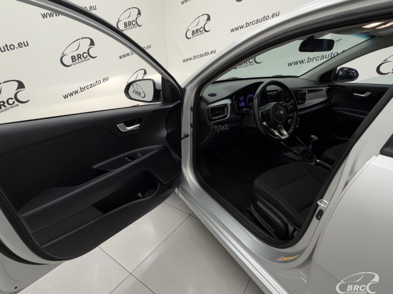 Kia Rio | 17
