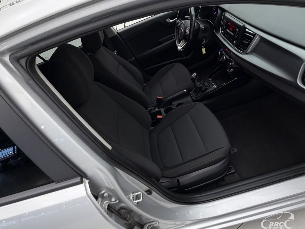 Kia Rio | 4