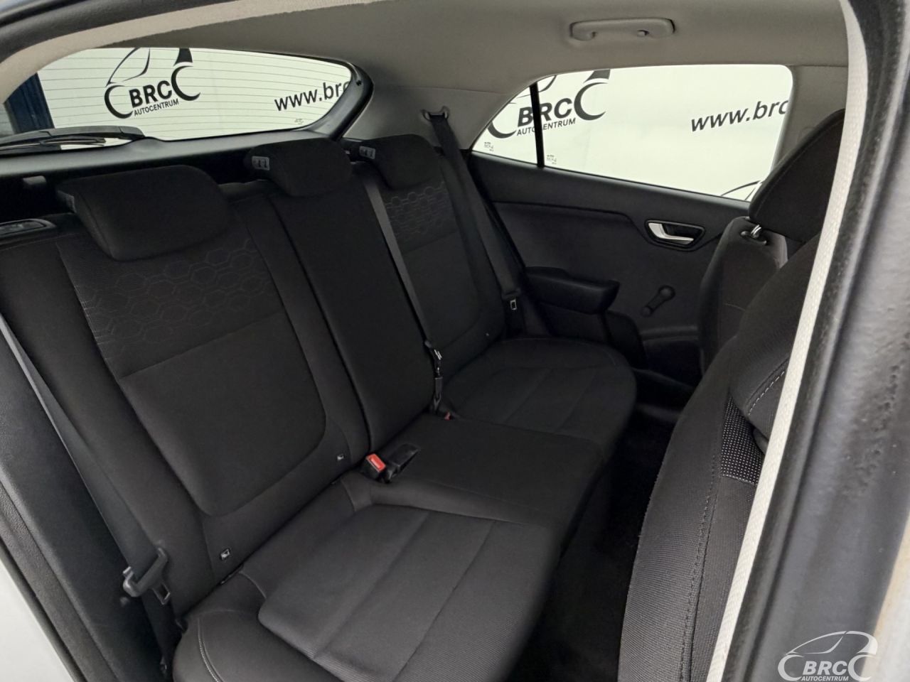 Kia Rio | 10