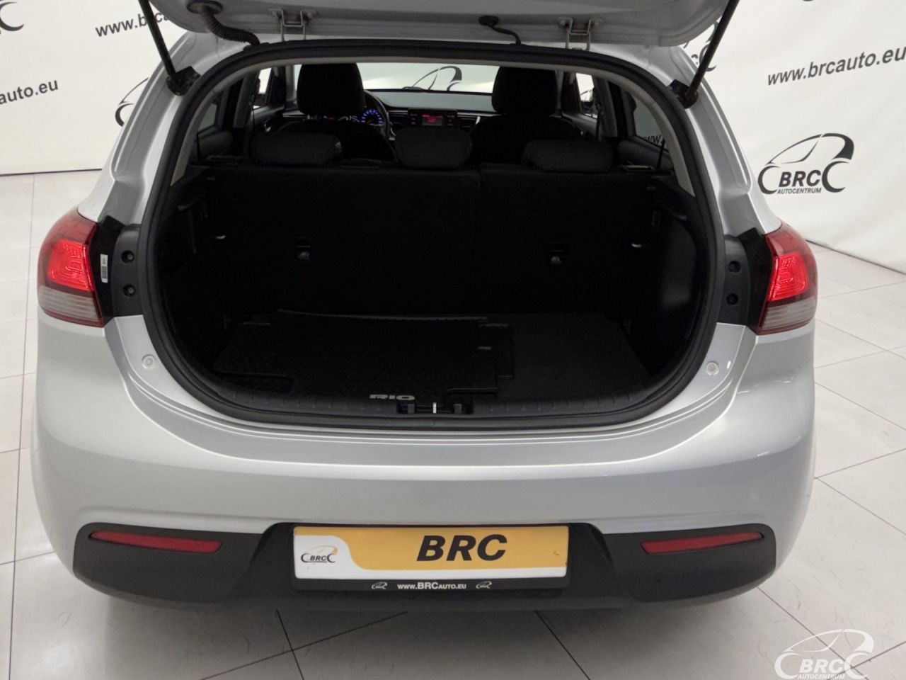 Kia Rio | 34