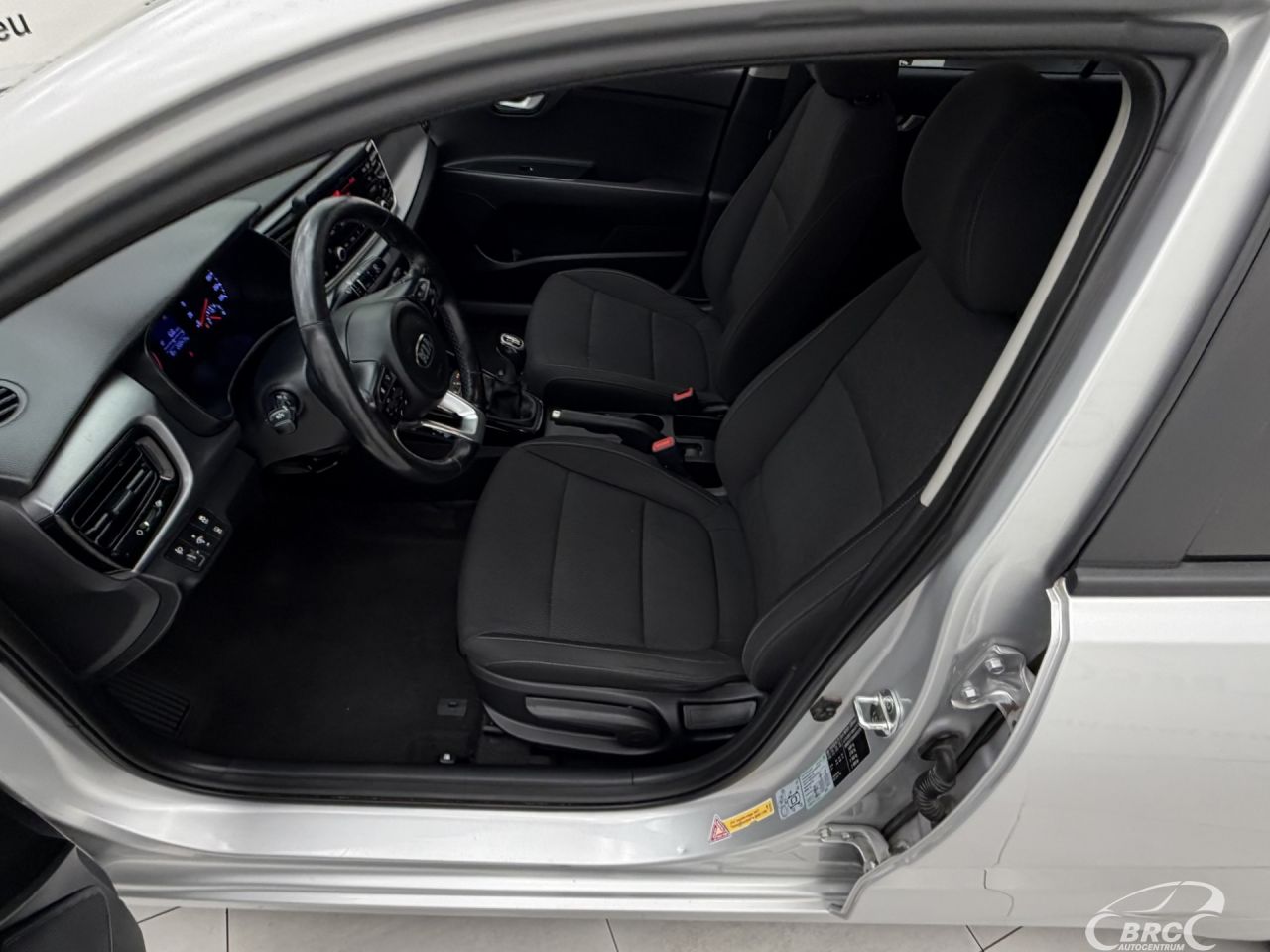 Kia Rio | 19