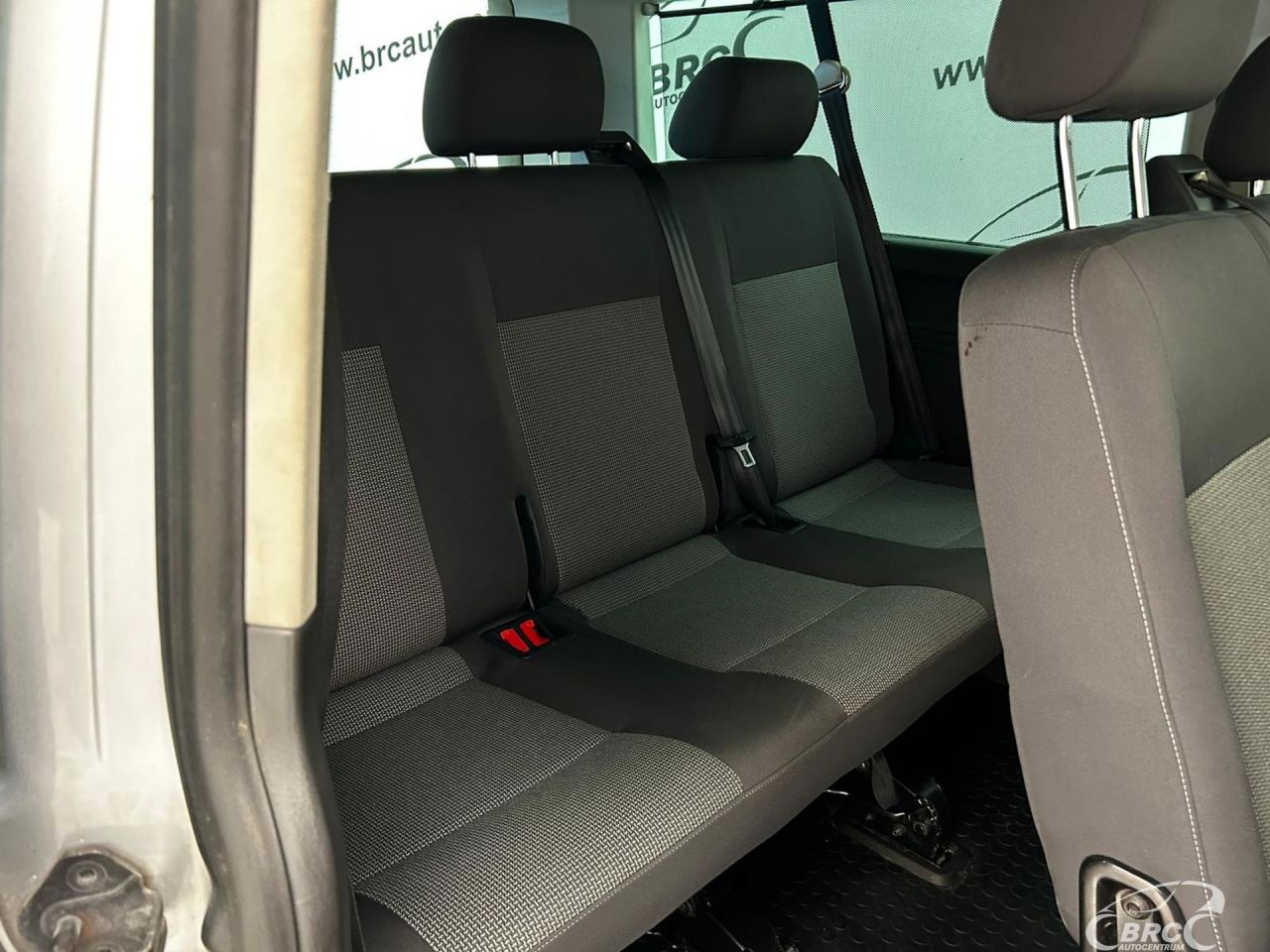 Volkswagen Caravelle | 9