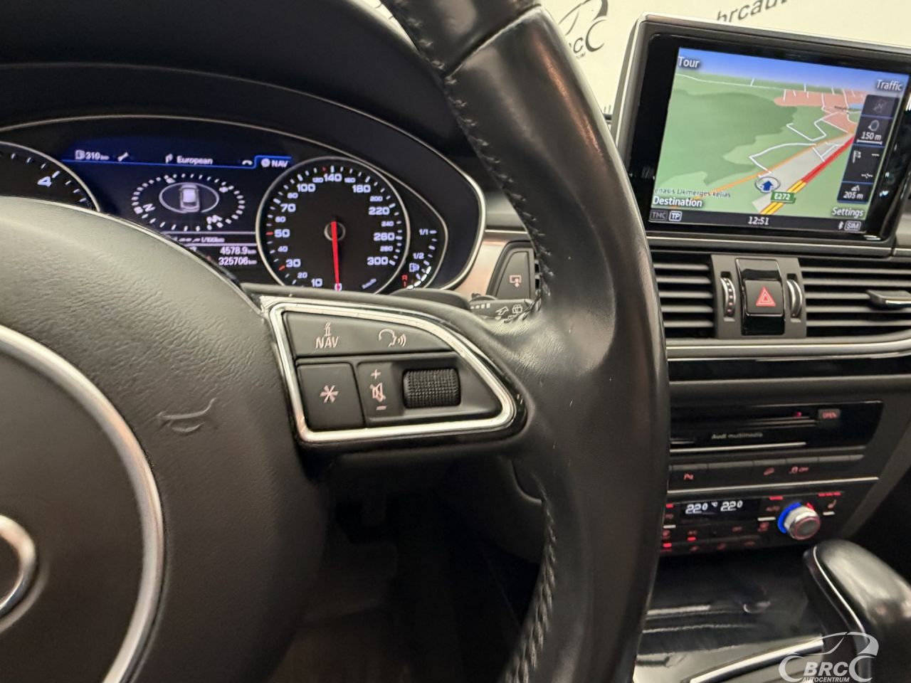Audi A6 | 32